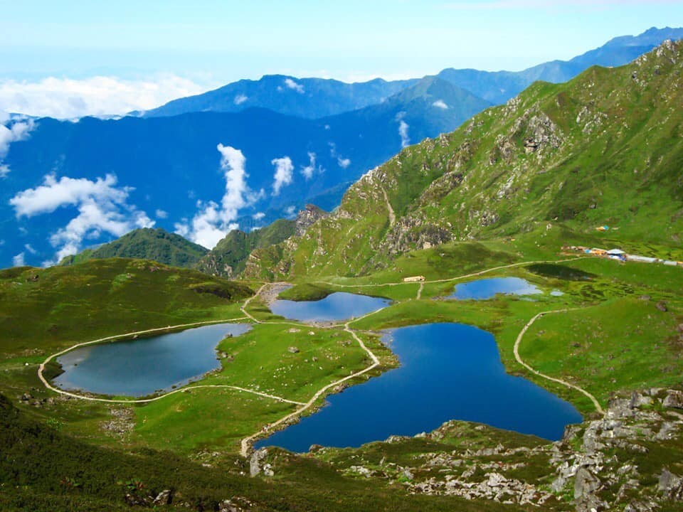 Pach Pokhari Trek